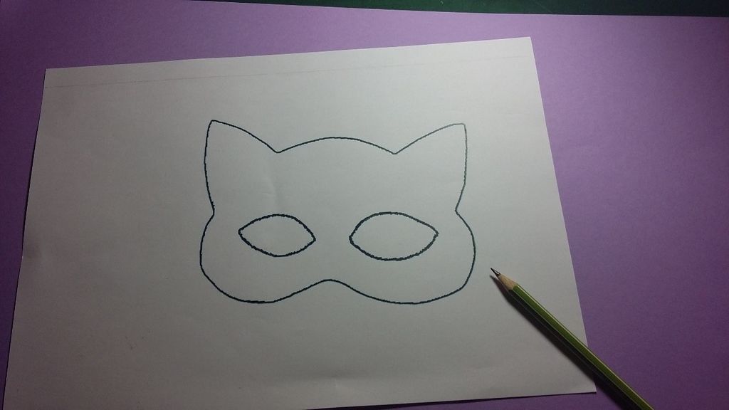 DIY: Χειροποίητες παιδικές αποκριάτικες μάσκες από τσόχα