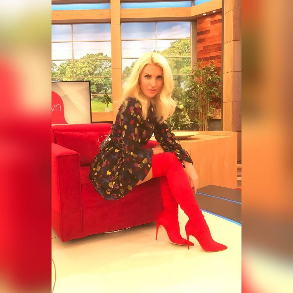 Ελένη Μενεγάκη: Η υπόσχεση της on air και η δίαιτα! 