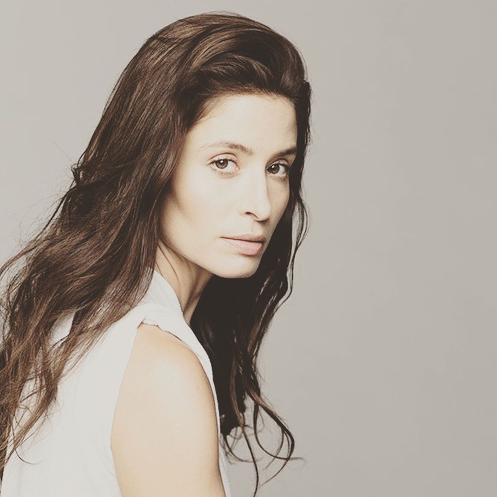 Πρωινές αγκαλίτσες με τον μόλις ενός μηνός γιο της η διάσημη ηθοποιός (pics)