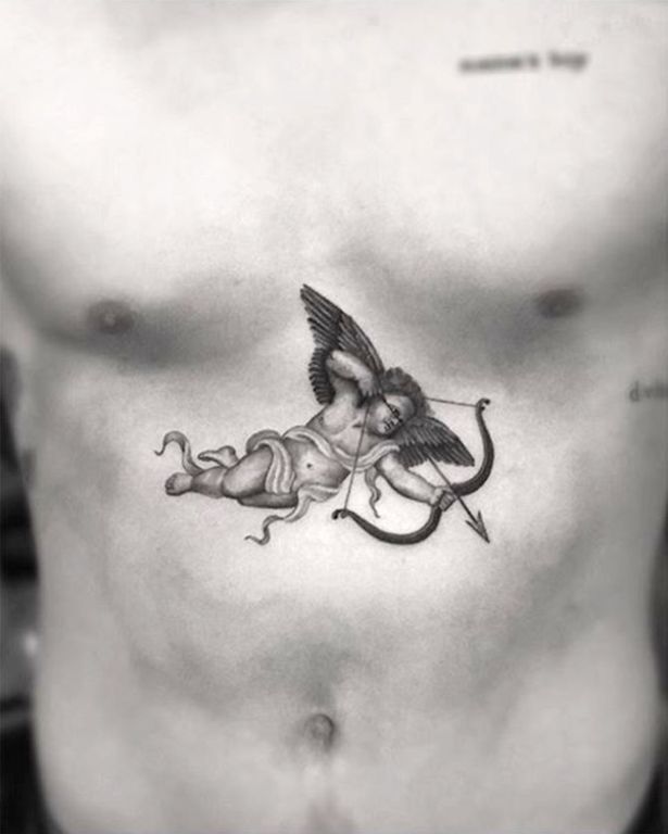 Brooklyn Beckham: Το τελευταίο τατουάζ του «γονάτισε» τη μαμά Victoria (κι εμάς μαζί)