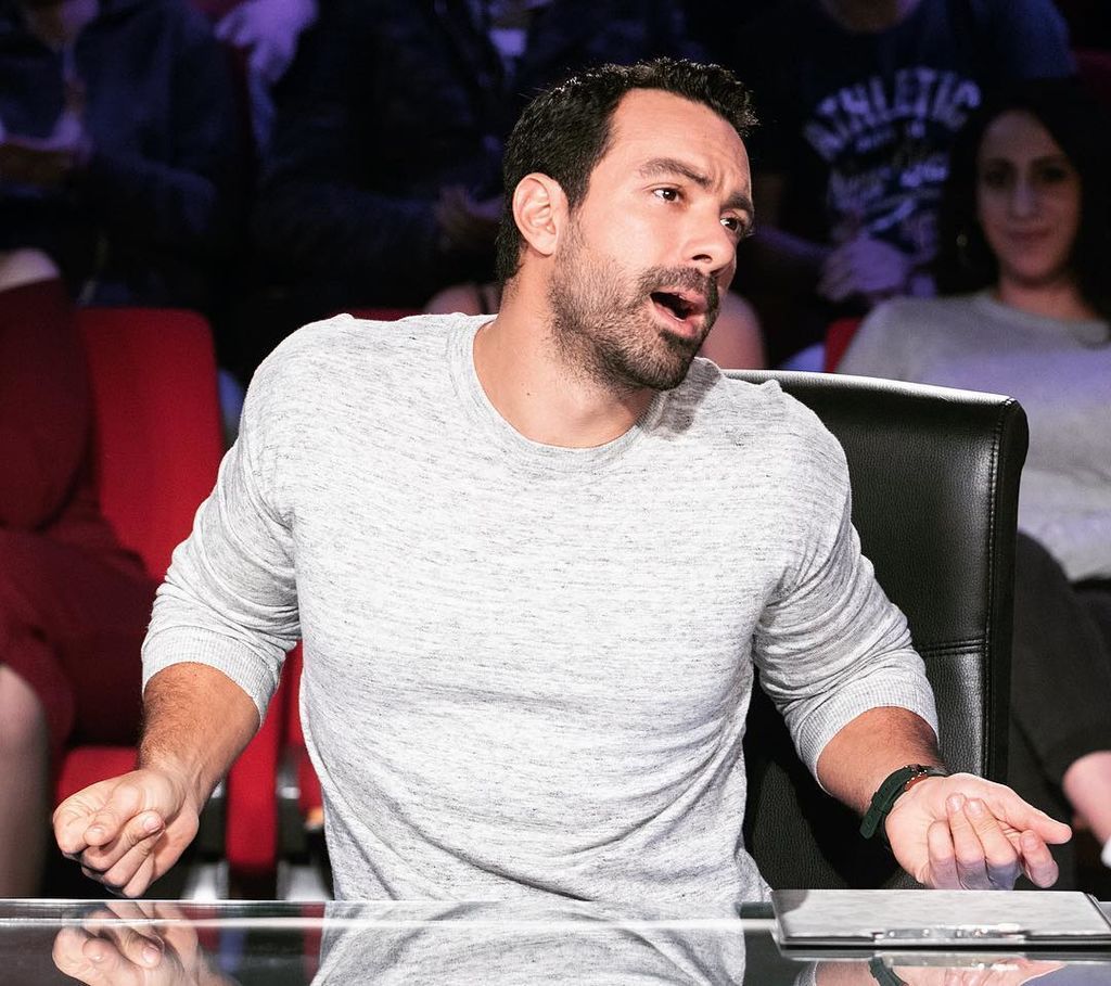Σάκης Τανιμανίδης: «Εγώ με την Χριστίνα αγκαλιά σε έναν καναπέ και 4-5 πιτσιρίκια να κάνουν πανικό»