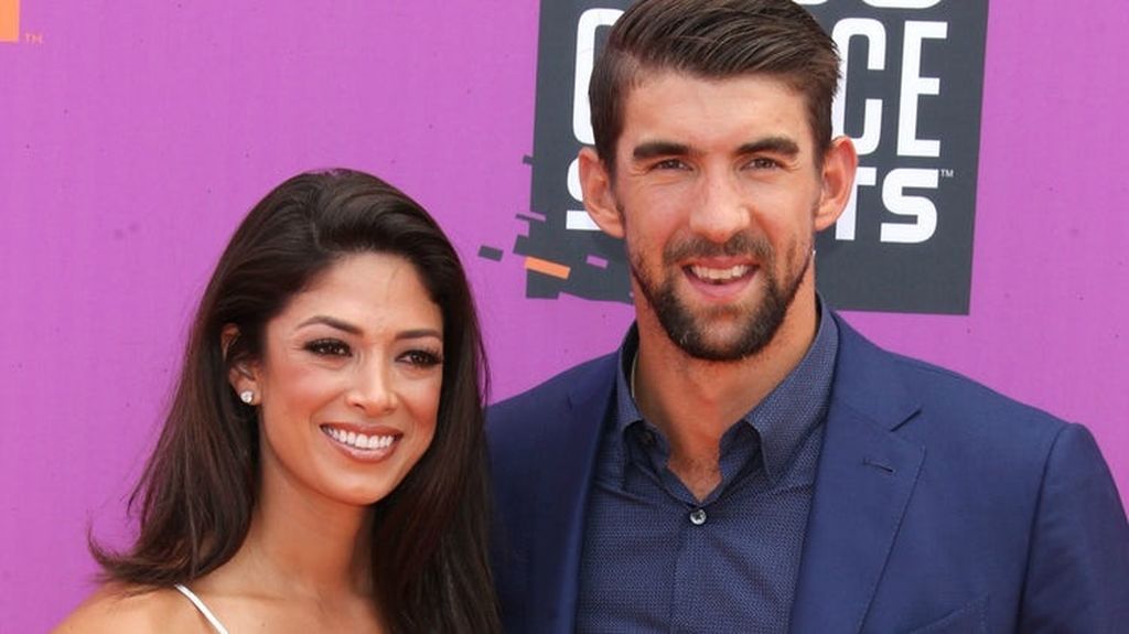 Έγιναν για δεύτερη φορά γονείς και αυτή είναι η πρώτη φωτογραφία μέσα από το μαιευτήριο 