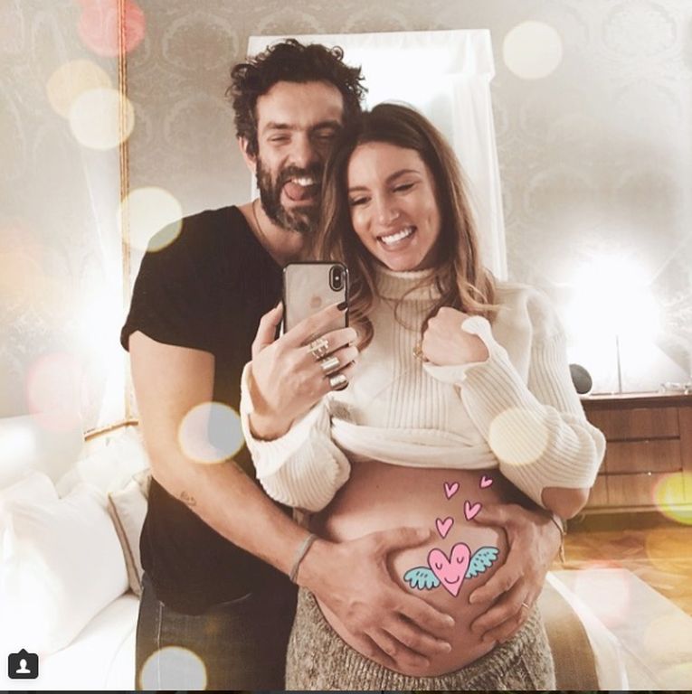 Αθηνά Οικονομάκου: Μπήκε στο μήνα της και το ανακοίνωσε με αυτόν τον τρόπο (pics)