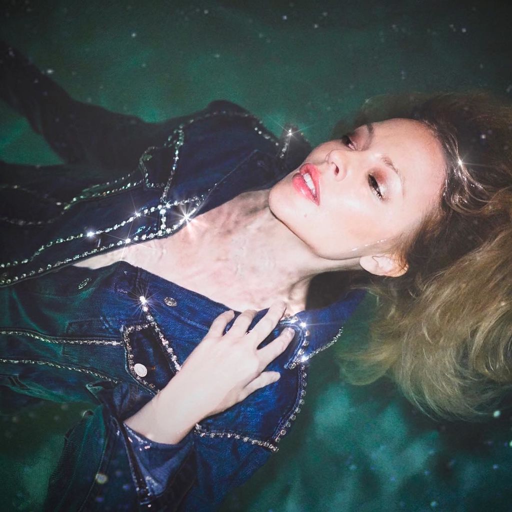 Γνωστή τραγουδίστρια: «Αν με θαύμα έμενα έγκυος αυτή τη στιγμή, δεν θα μπορούσα να το διαχειριστώ»