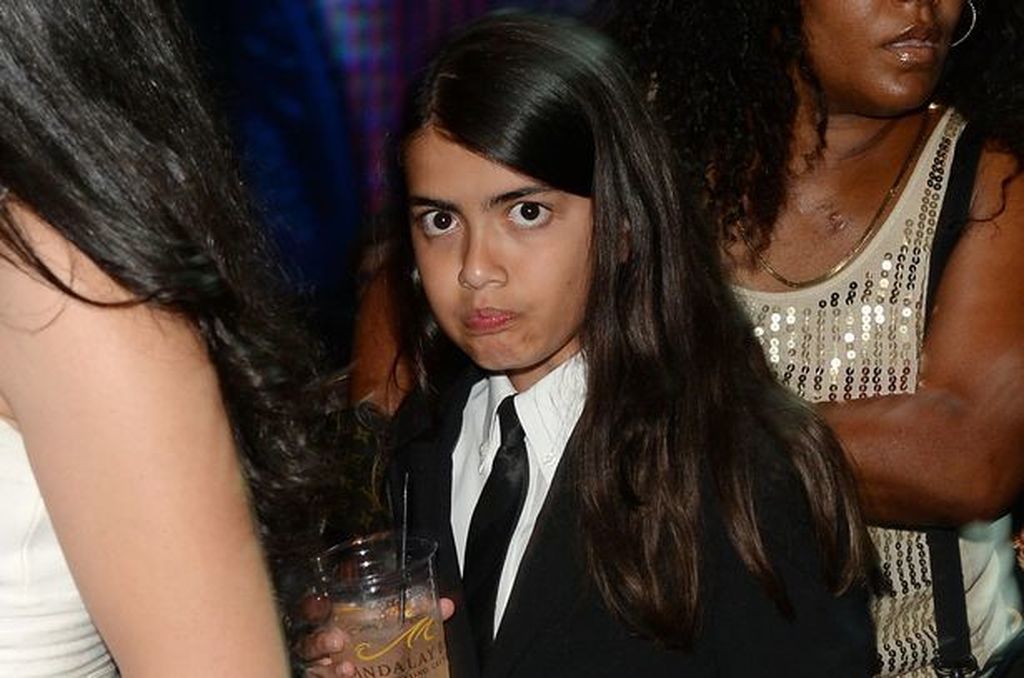 Prince Michael Jackson II : Έγινε 16 ετών και είναι αγνώριστος (pics)