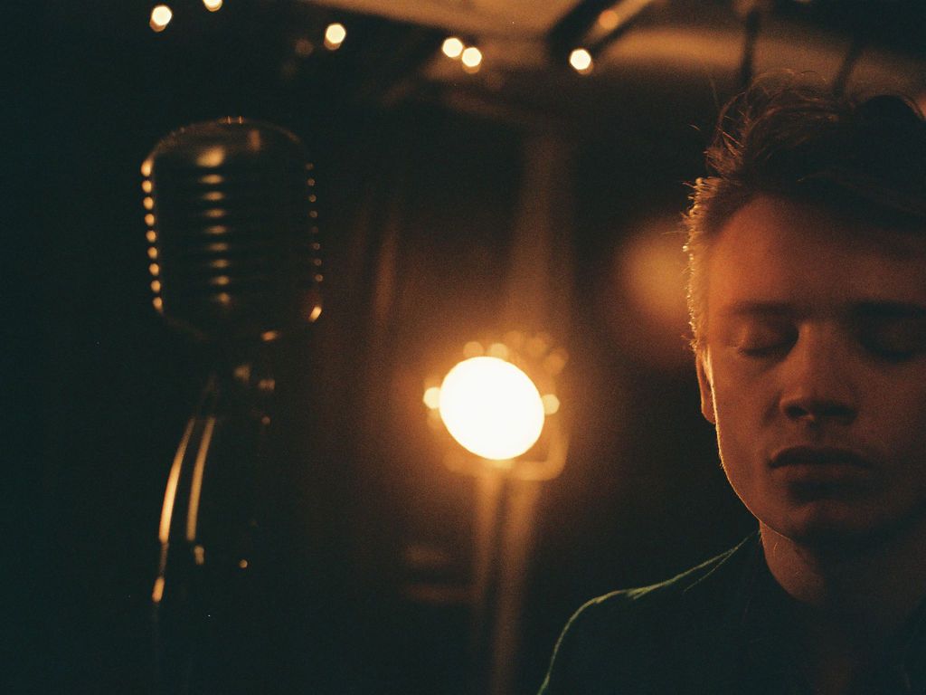 Δελτίο τύπου: Μάρτιος στο KinderDocs: Rocknrollers & The Girl 672k 