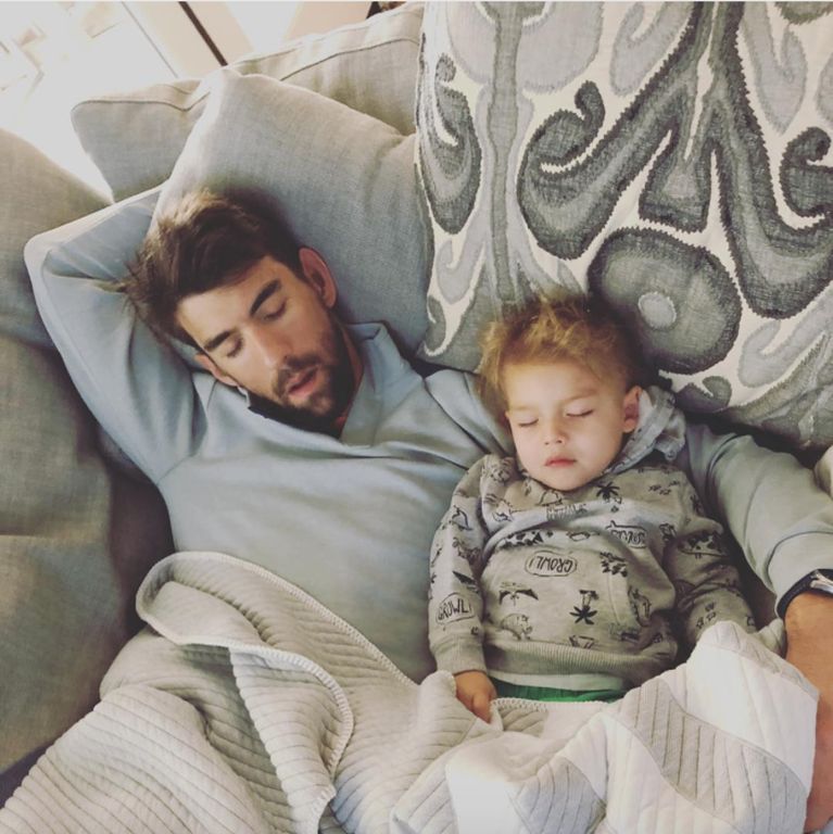 Ο Michael Phelps με τον γιο του.