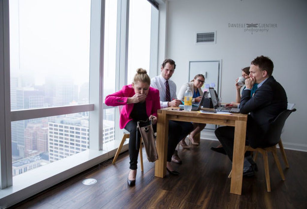 Ρεαλιστικές φωτογραφίες που δείχνουν πώς είναι να είσαι έγκυος (pics)