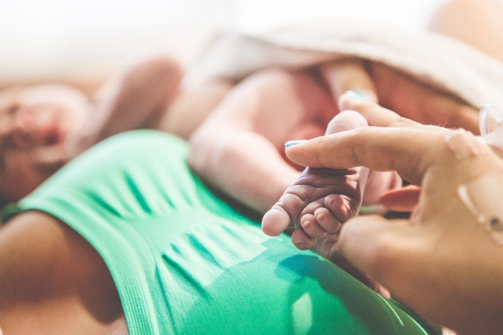 Δείτε καρέ-καρέ τη γέννηση αυτού του μωρού - Απερίγραπτο φωτογραφικό άλμπουμ (pics)