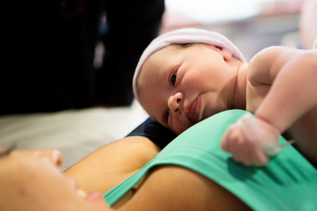 Δείτε καρέ-καρέ τη γέννηση αυτού του μωρού - Απερίγραπτο φωτογραφικό άλμπουμ (pics)