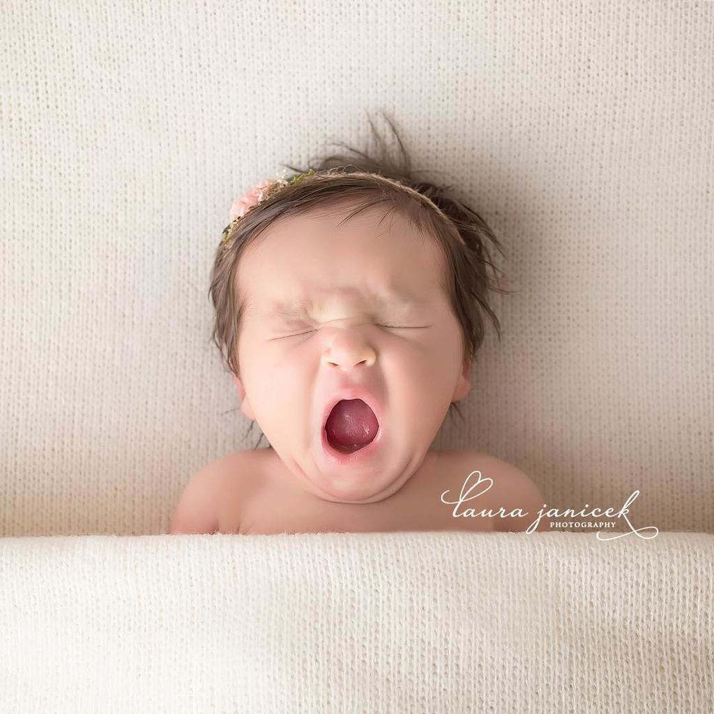 «Όταν τα μωράκια χασμουριούνται» - Ένα υπέροχο φωτογραφικό άλμπουμ