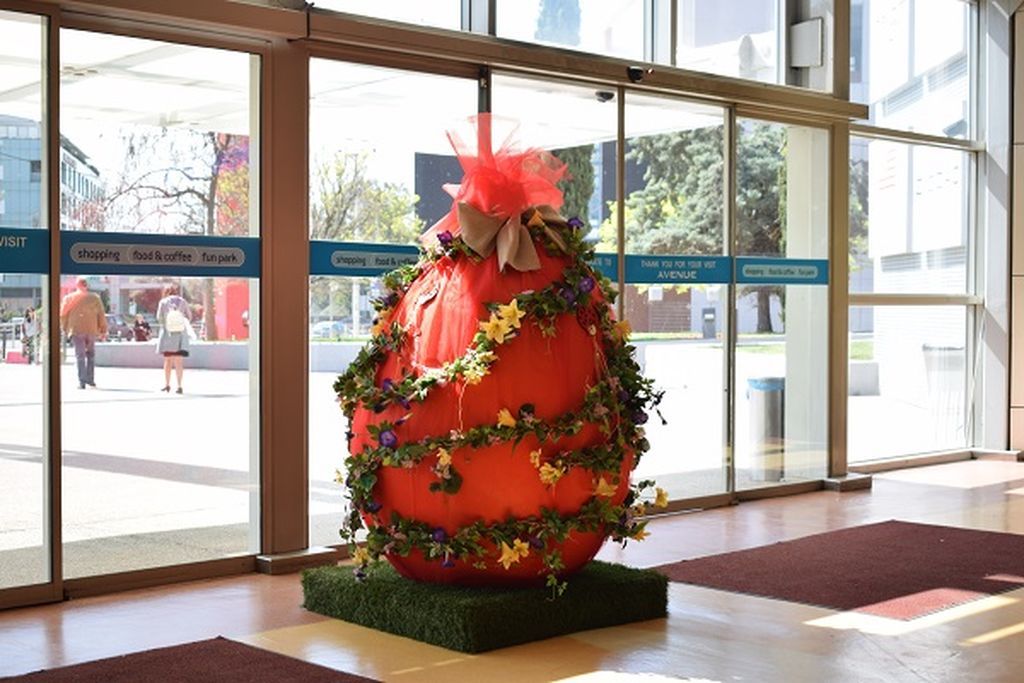 Το AVENUE γεμίζει πεταλούδες και υποδέχεται την Άνοιξη, το Πάσχα αλλά και την Πέππα το γουρουνάκι!