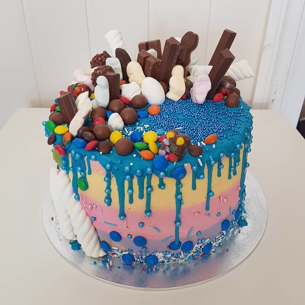 Υπέροχες τούρτες διακοσμημένες με ζαχαρωτά - Σκέτη απόλαυση (pics)