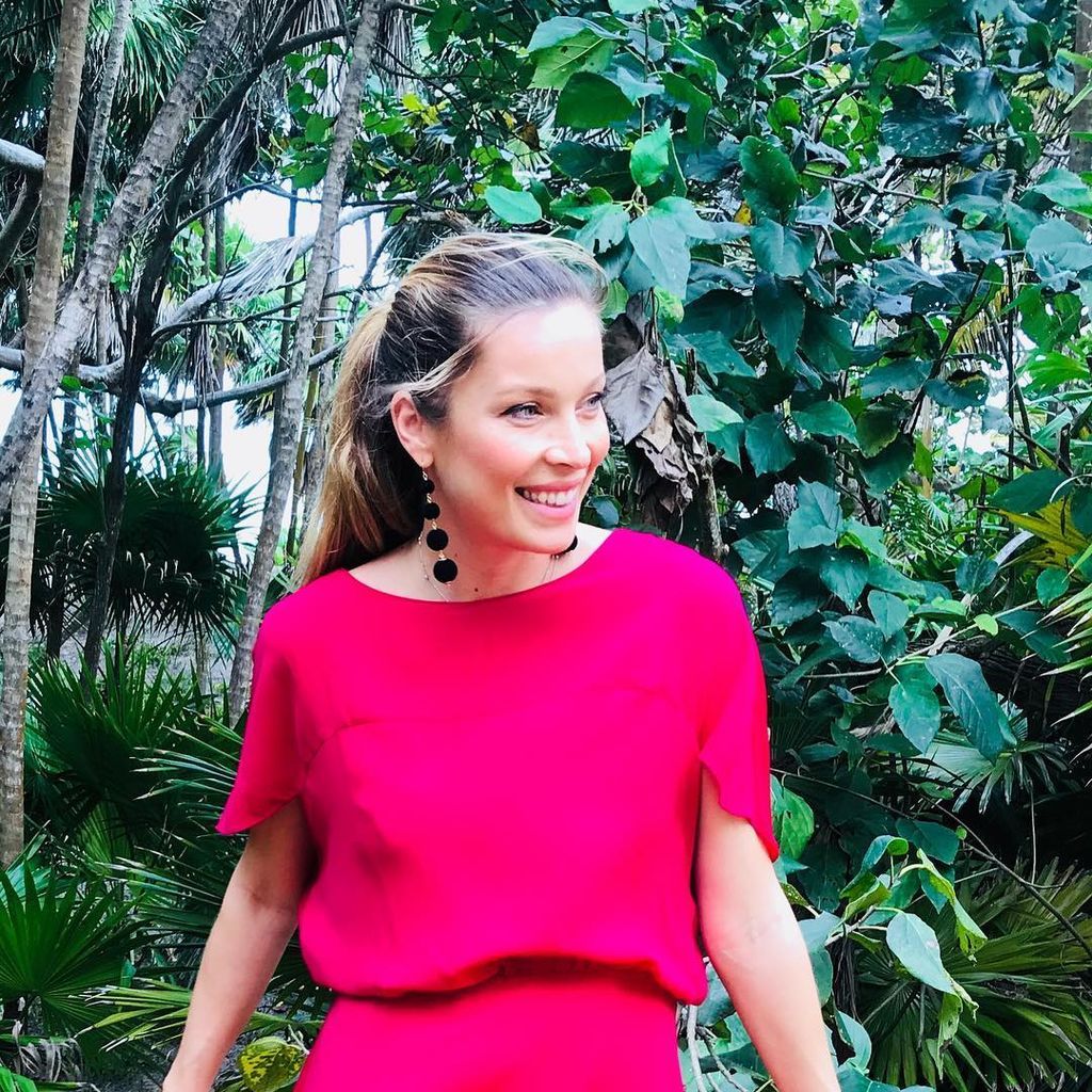 Έγκυος για τρίτη φορά σε αυτή τη φωτογραφία η Ελληνίδα μαμά και δεν το γνώριζε (pic)