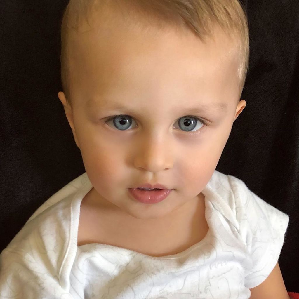 Χριστίνα Αλούπη: Ο γιος της έγινε 1,5 χρονών και ανέβασε μια καταπληκτική φωτογραφία του 