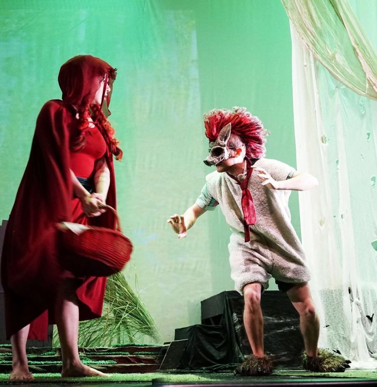 Θέατρο Παραμυθίας: Τα παραμύθια των αδελφών Γκριμμ