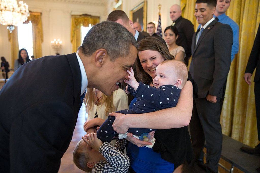 #ObamaAndKids το hastag που κάνει θραύση στο διαδίκτυο