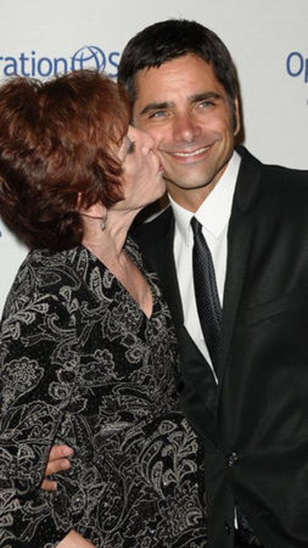 John Stamos - Loretta.