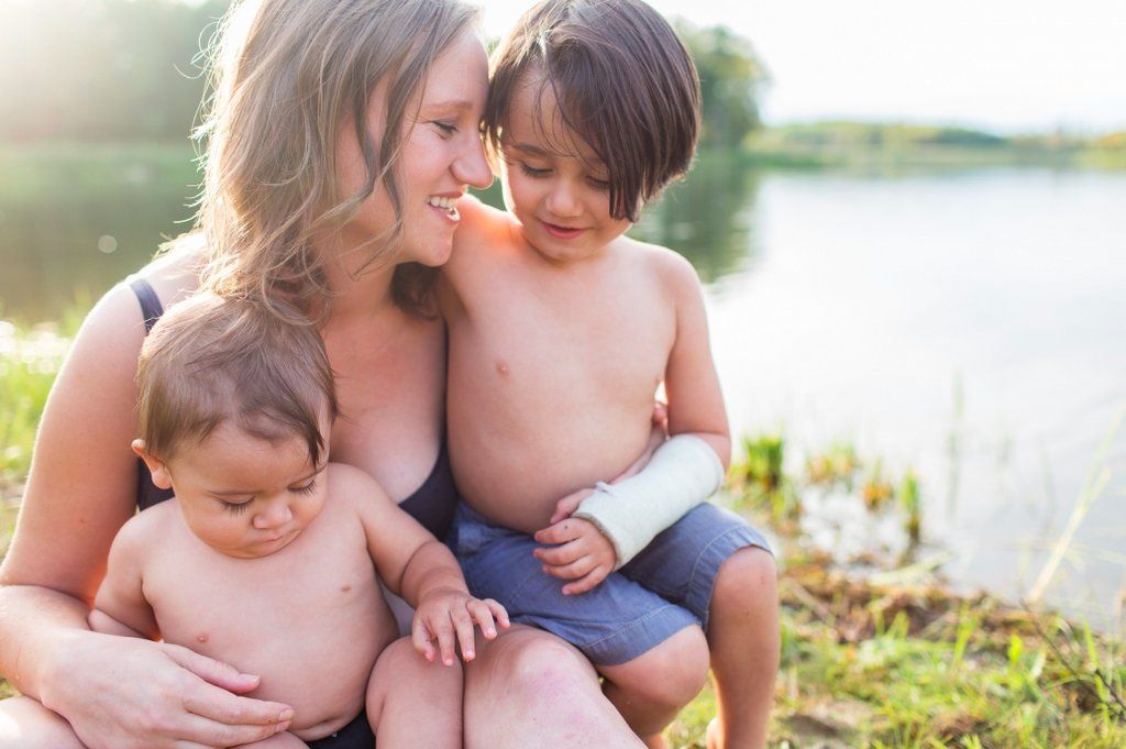 Οι ωραιότερες φωτογραφίες που δείχνουν με ρεαλιστικό τρόπο το σώμα μετά τον τοκετό (pics)