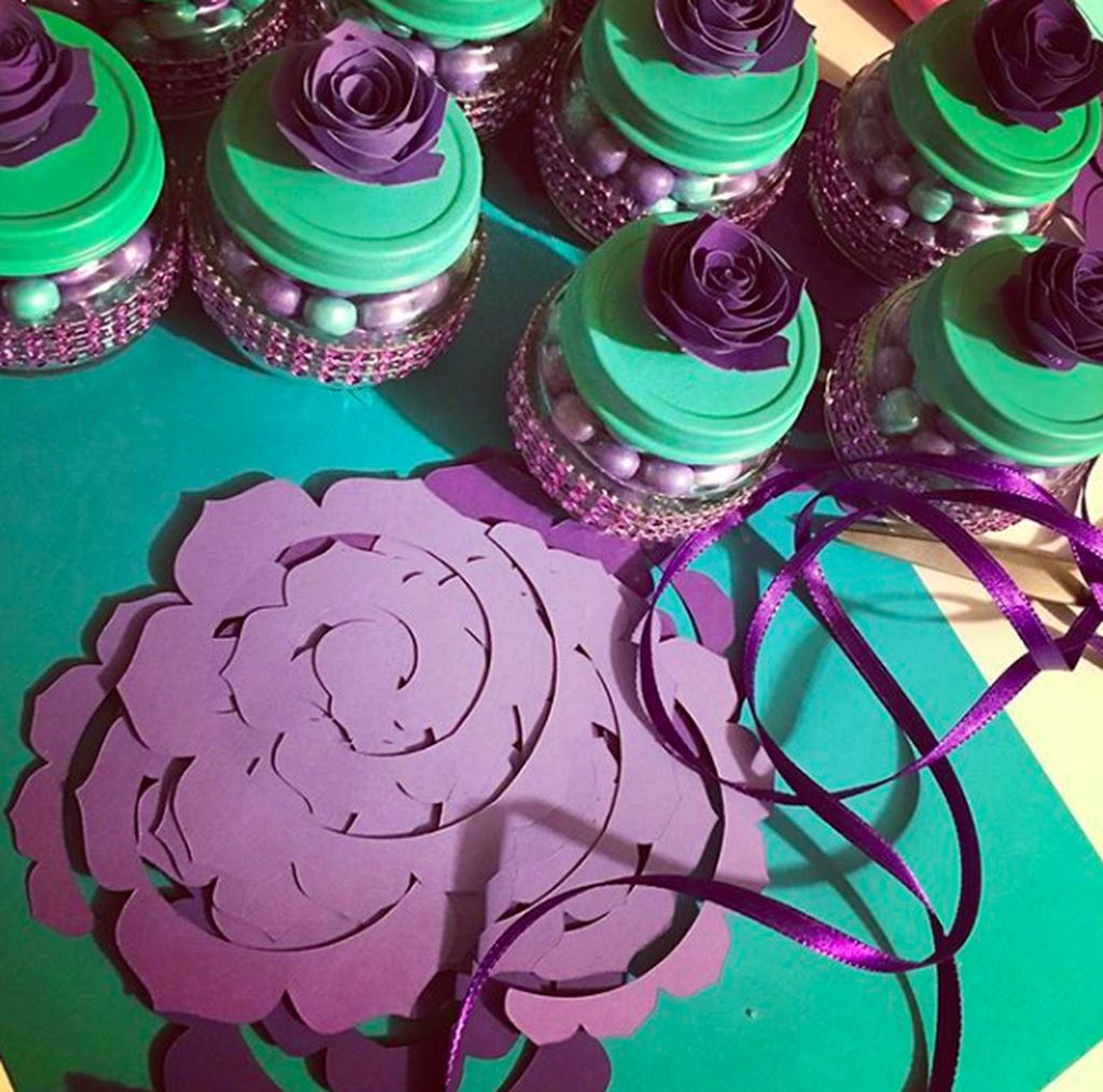 Είκοσι έξυπνες ιδέες για να αξιοποιήσετε τα άδεια βαζάκια από τις παιδικές τροφές