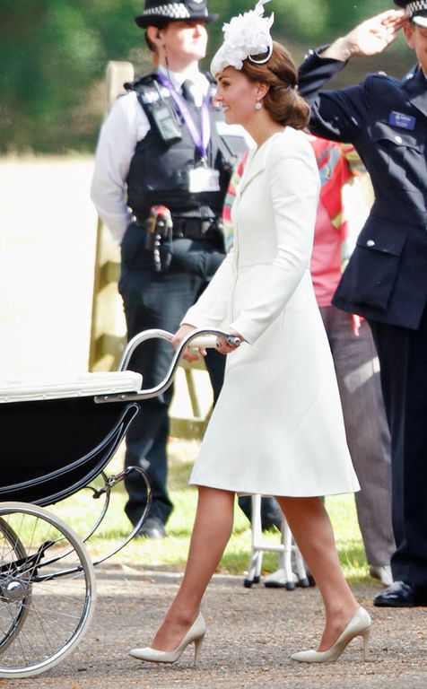 kate Middleton: Εμφανίσθηκε στον πριγκιπικό γάμο με ρούχο που το έχει ξαναβάλει