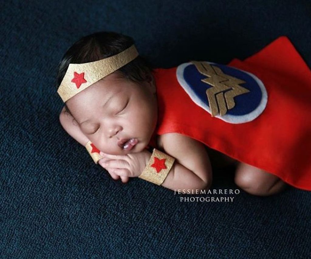 Ψάχνετε ιδέες για να φωτογραφίσετε το νεογέννητο μωρό σας; Ιδού, οι καλύτερες