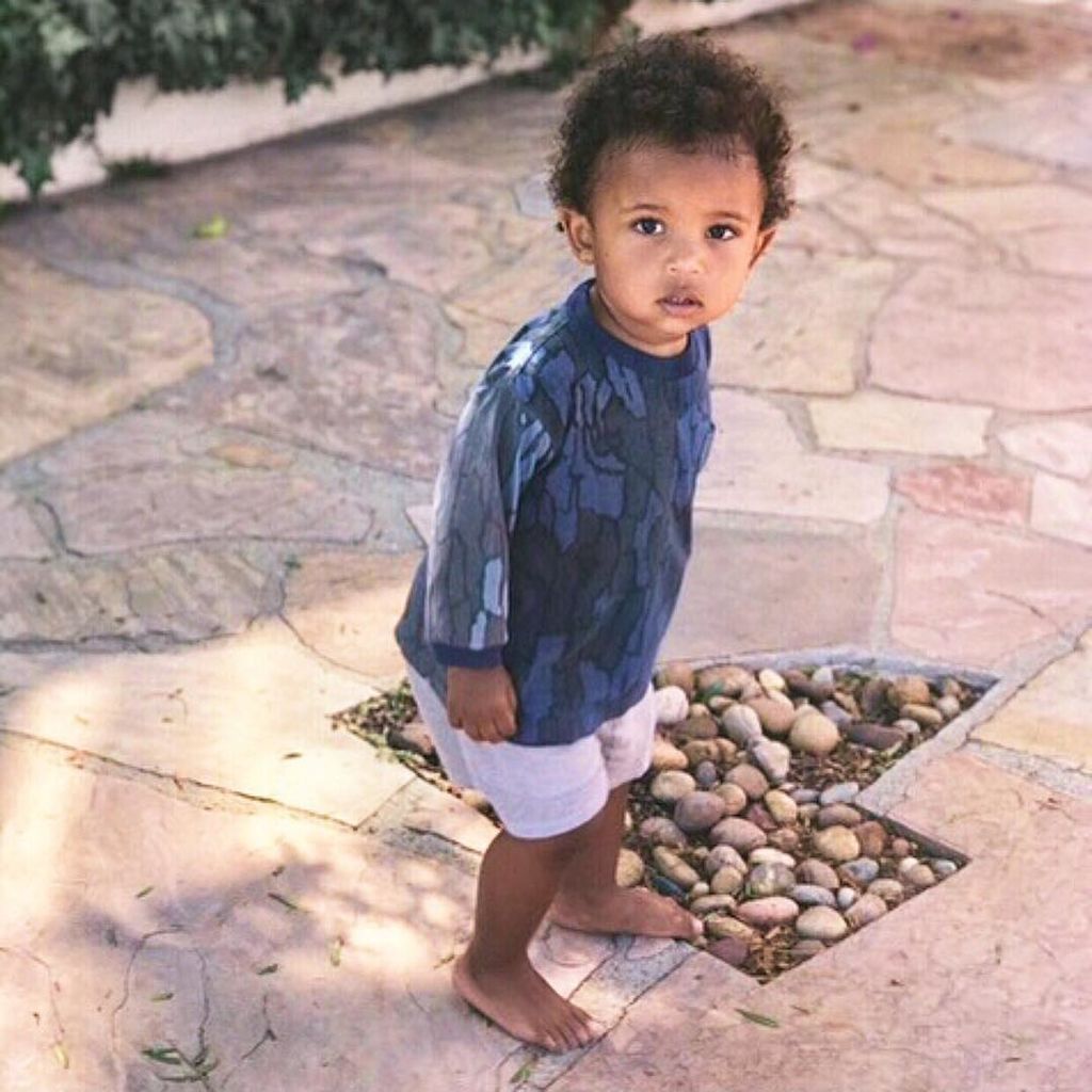 Οι πιο όμορφες στιγμές της οικογένειας West-Kardashian μας έκλεψαν την καρδιά (pics)