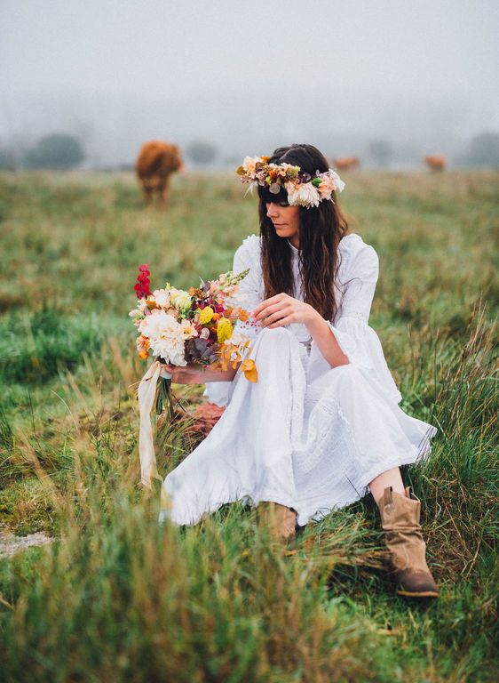 Φωτογραφήθηκε με το νυφικό που φόρεσε η μητέρα της πριν από 40 χρόνια και ιδού το αποτέλεσμα (pics)