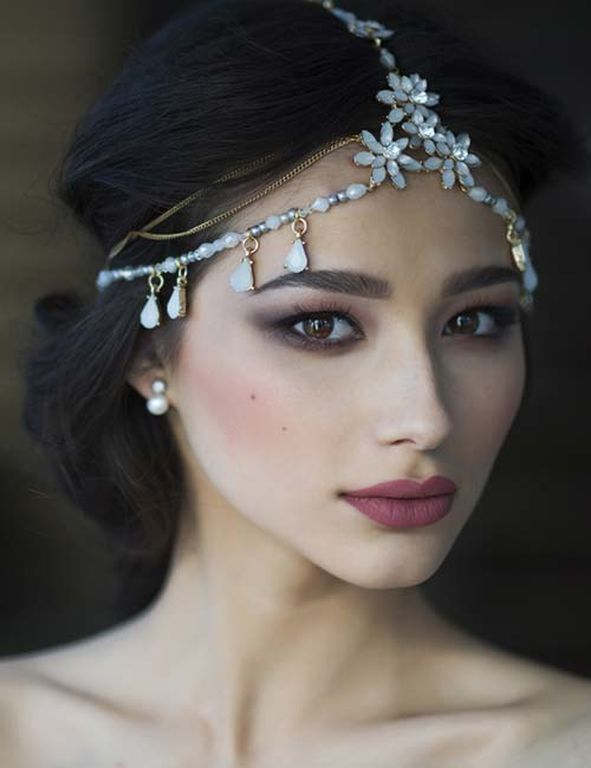 Τα καλύτερα αξεσουάρ μαλλιών για να κάνετε τη διαφορά αυτό το καλοκαίρι