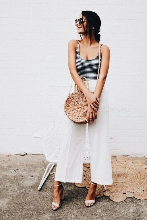 Λευκό παντελόνι: Πώς να το φορέσετε και αυτό το καλοκαίρι (pics) 