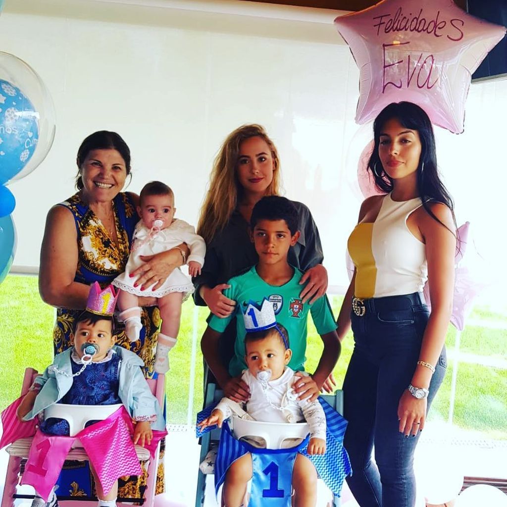 Τα δίδυμα του Cristiano Ronaldo έγιναν ενός έτους - Δείτε φώτο από το πάρτι