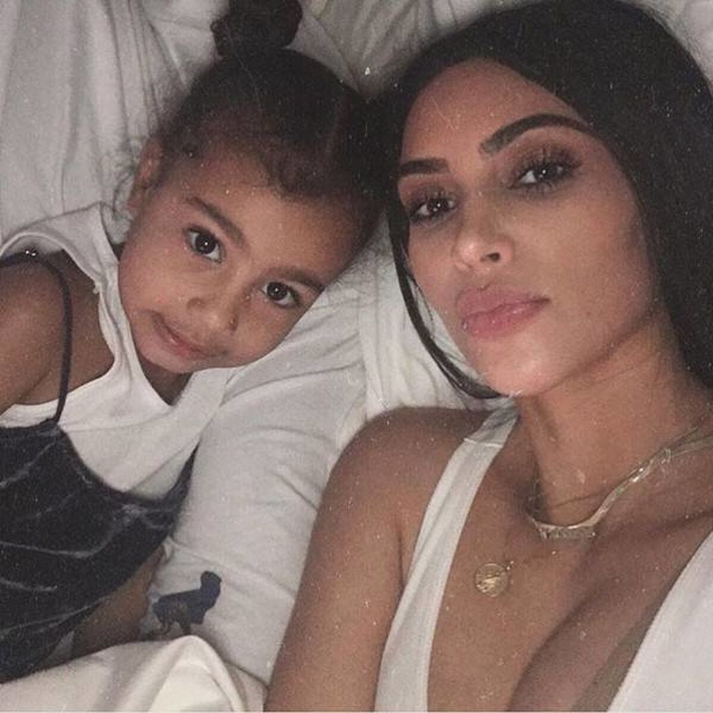 Οι πιο τρυφερές στιγμές της Kim Kardashian με την κόρη της, North West