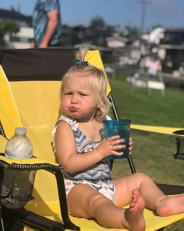 Σε λίγους μήνες γίνεται για πέμπτη φορά μπαμπάς και πριν μερικές ώρες έχασε την 19 μηνών κόρη του