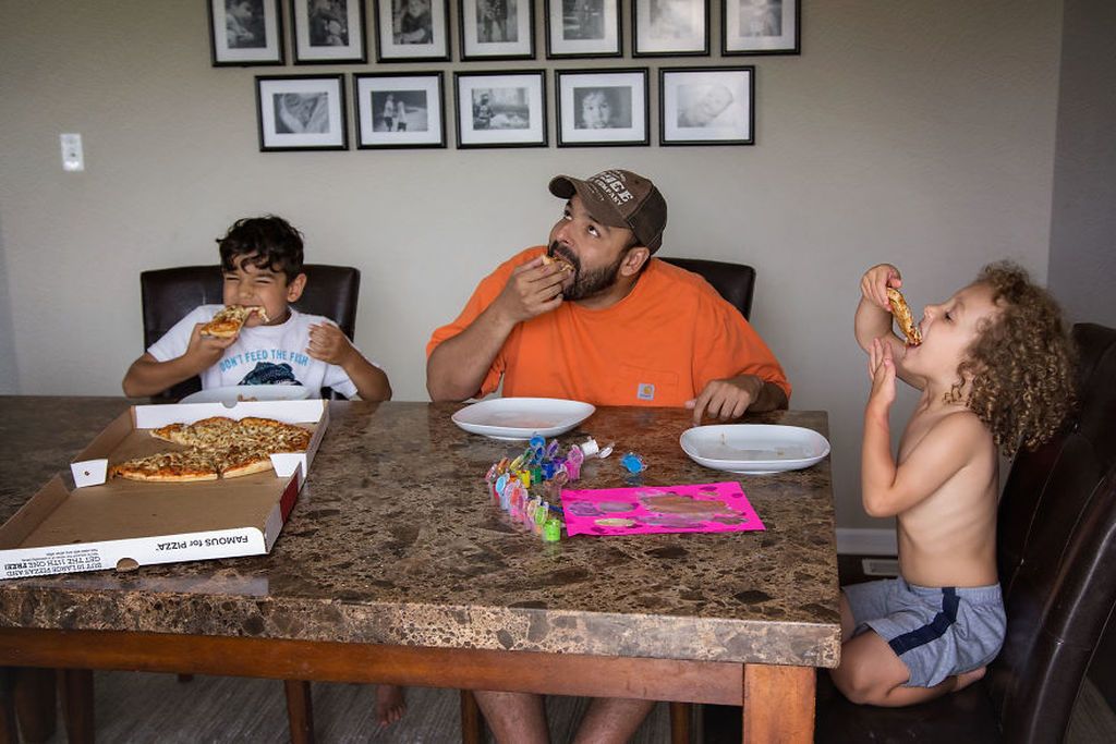 Μαμά φωτογραφίζει διαφορετικούς τύπους μπαμπάδων εν δράσει και το αποτέλεσμα είναι ξεχωριστό (pics)