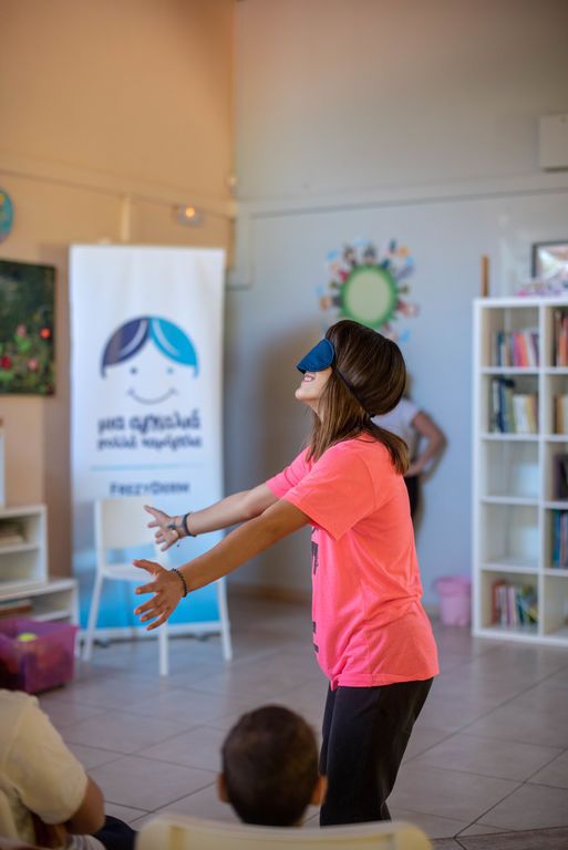 Δελτίο τύπου: «Μια αγκαλιά, πολλά χαμόγελα»: Μία νέα πρωτοβουλία της FREZYDERM για τα παιδιά 