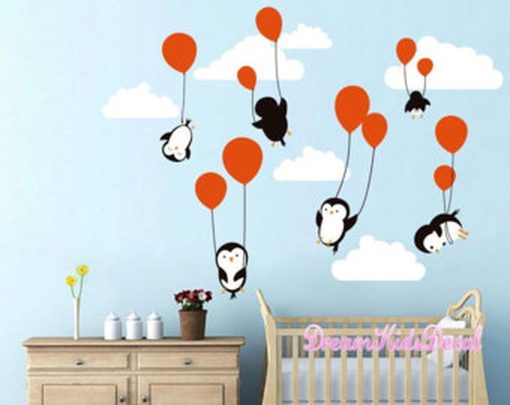 Είκοσι όμορφα και πρωτότυπα αυτοκόλλητα τοίχου για το βρεφικό δωμάτιο (pics) 