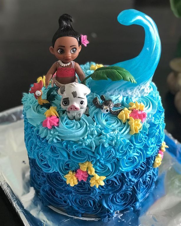 Εντυπωσιακές τούρτες με θέμα τις πριγκίπισσες της Disney