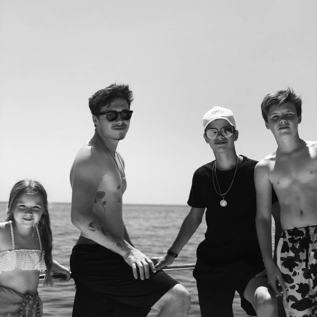 Οι καλοκαιρινές διακοπές της οικογένειας Beckham άρχισαν - Δείτε τις πρώτες φωτογραφίες