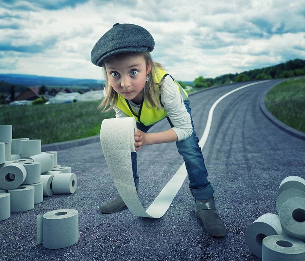 Μπαμπάς φωτογραφίζει τις τρεις κόρες του και το αποτέλεσμα είναι μοναδικό (pics) 