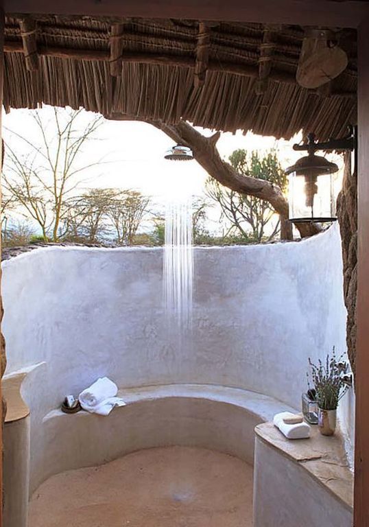 Είκοσι εντυπωσιακές ιδέες για εξωτερική ντουζιέρα (pics)