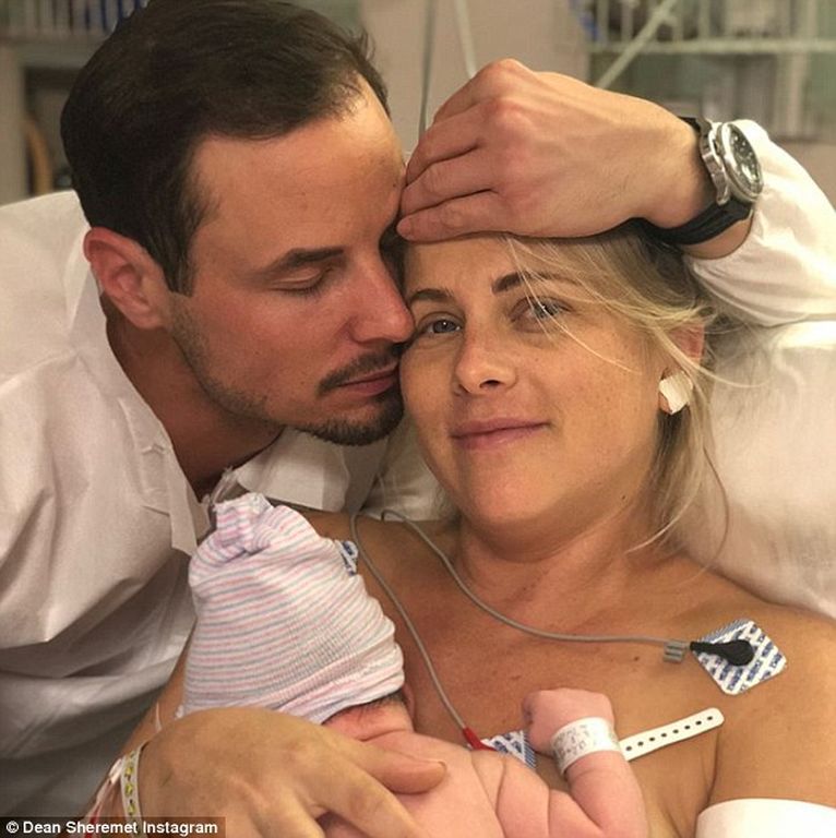 Γνωστός σεφ έγινε μπαμπάς και αυτές είναι οι πρώτες φωτογραφίες του μωρού (pics) 