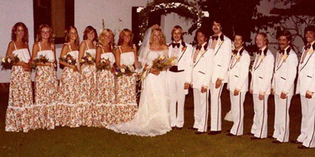 Παράνυμφοι από άλλες εποχές - Δείτε τα απίστευτα φορέματά τους (pics)