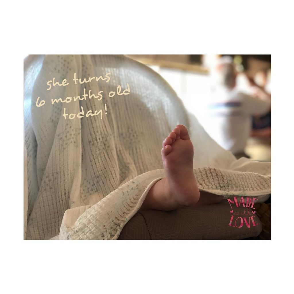 Θεοδώρα Βουτσά: Φωτογράφισε τον μπαμπά της με την εγγονή του