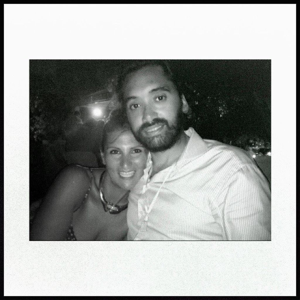 Θεοδώρα Βουτσά: Φωτογράφισε τον μπαμπά της με την εγγονή του