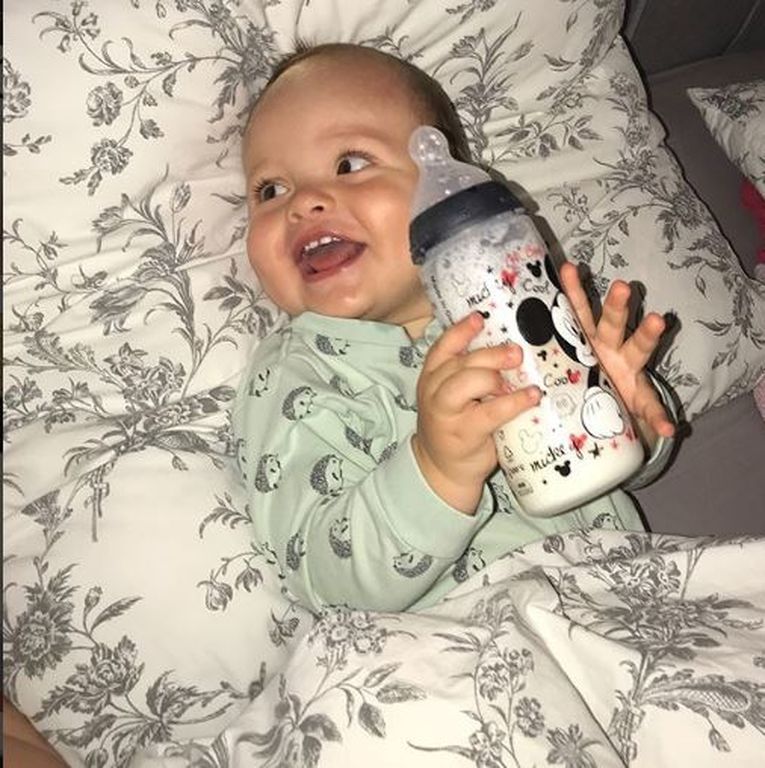 Αυτό το μωρό έχει τρελάνει τους Έλληνες στο Instagram (pic)