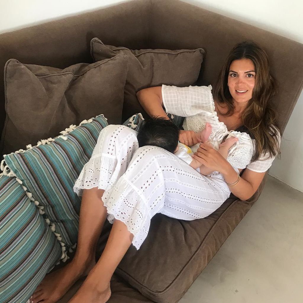 Σταματίνα Τσιμτσιλή: Δείτε φωτογραφίες από τις καλοκαιρινές διακοπές με τα τρία παιδιά της (pics)