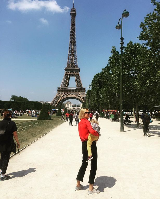 Βίκυ Καγιά: Οι πιο τρυφερές στιγμές με τα παιδιά της στο Instagram