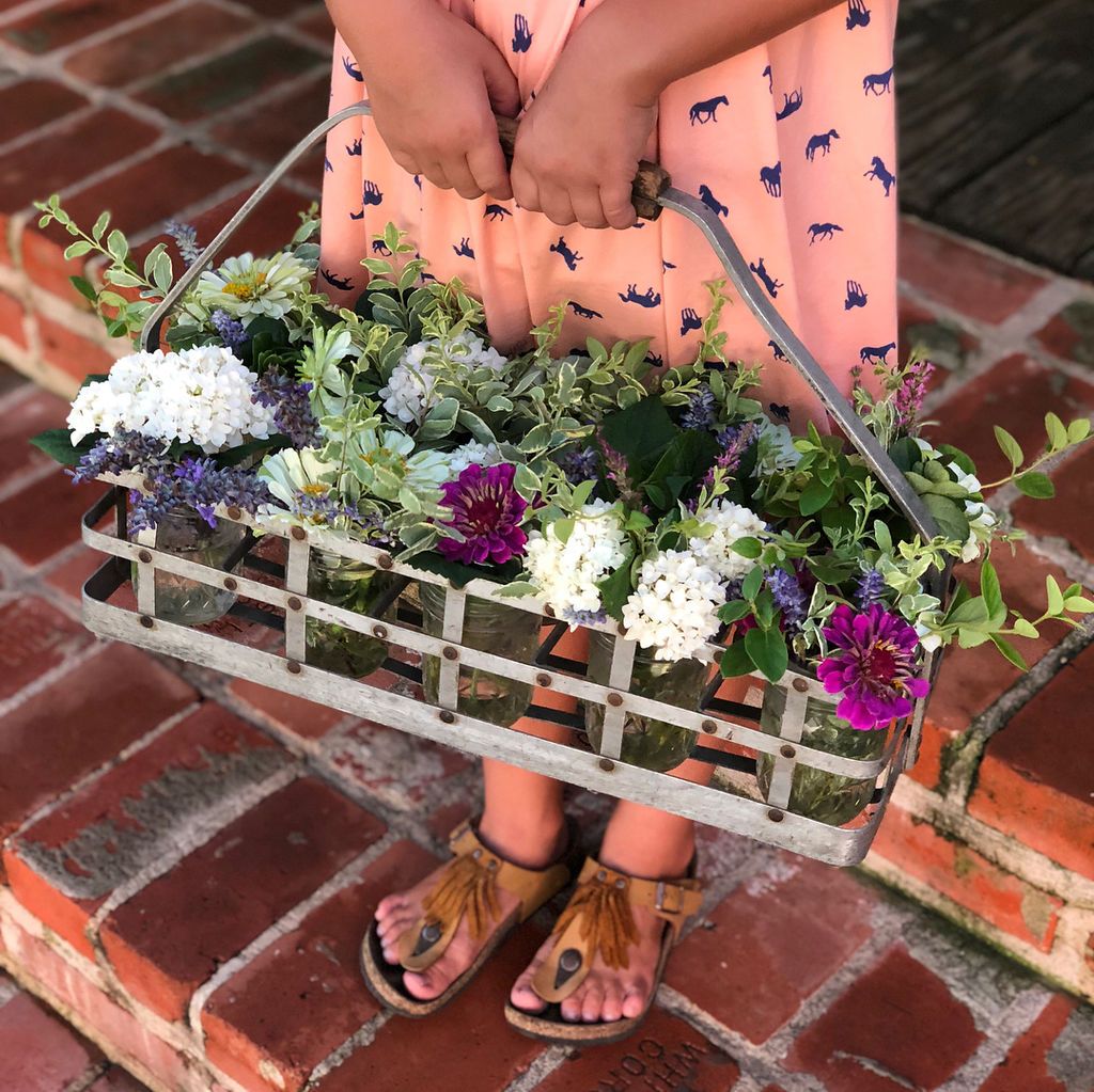 Η Joanna Gaines τα καταφέρνει παραπάνω από καλά με τα 5 της παιδιά (pics)