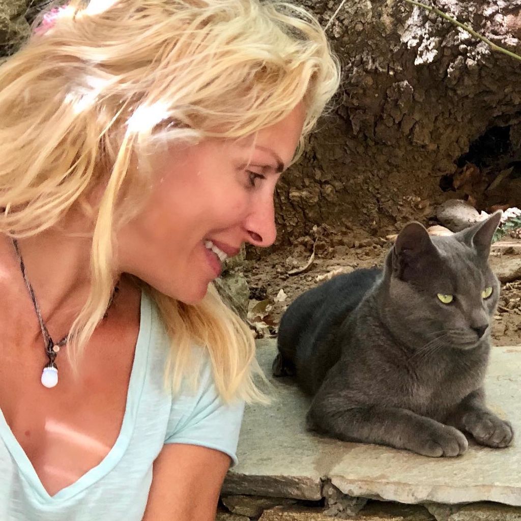 Ελένη Μενεγάκη: Η συνομιλία με follower και οι παιδικές αναμνήσεις