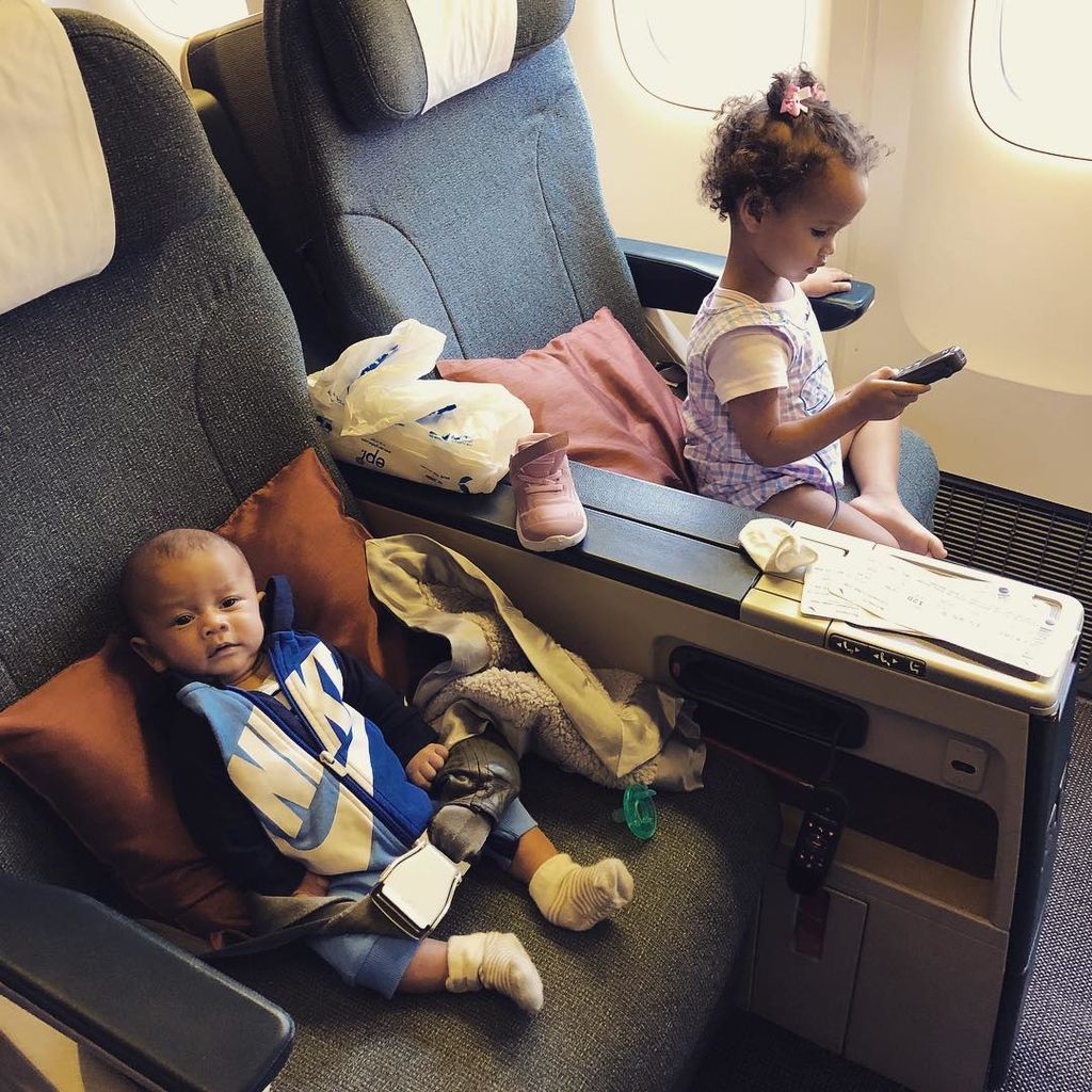 Chrissy Teigen: Έτσι διαχειρίστηκε τον αποχωρισμό την πρώτη εβδομάδα που πήγε η κόρη της σχολείο